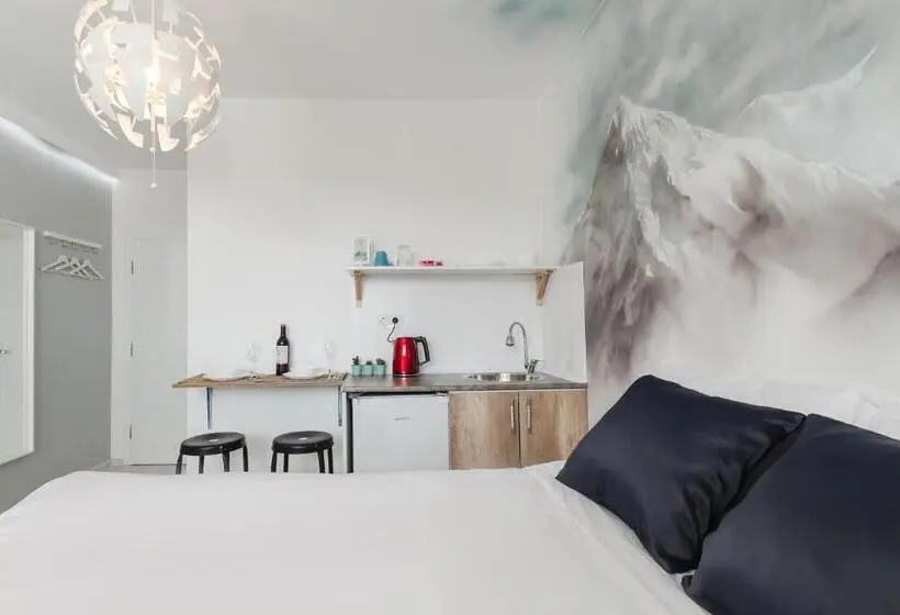 デラックスルーム, Gramada Guest House