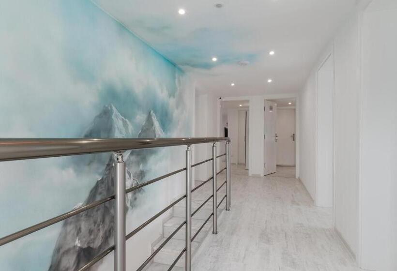 إستوديو ديلوكس, Gramada Guest House