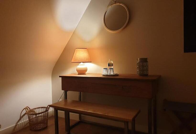 חדר סטנדרט נוף לגינה, La Maison De Biord