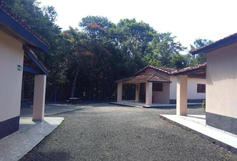 샬레, Pousada E Pesqueiro Trem Do Peixe