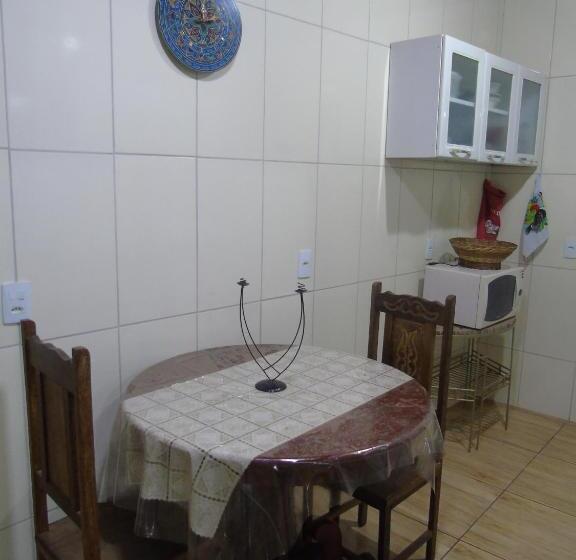 シティビュースイート, Pousada Excalibur