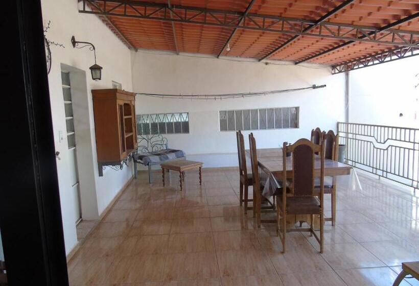 シティビュースイート, Pousada Excalibur