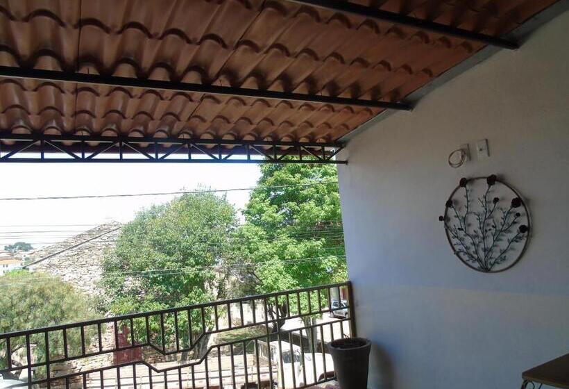 シティビュースイート, Pousada Excalibur