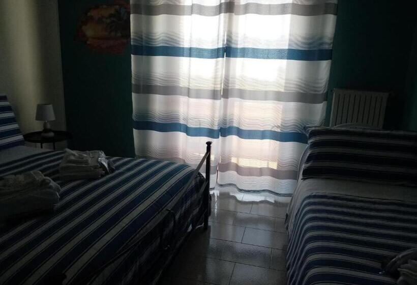 חדר סטנדרט טריפל חדר רחצה חיצוני, Le Stanze Di Botticelli