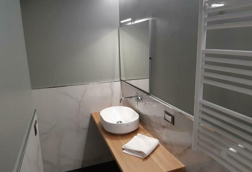 Juniorsviitti, Il Giardino Di Elettra   Freeparking