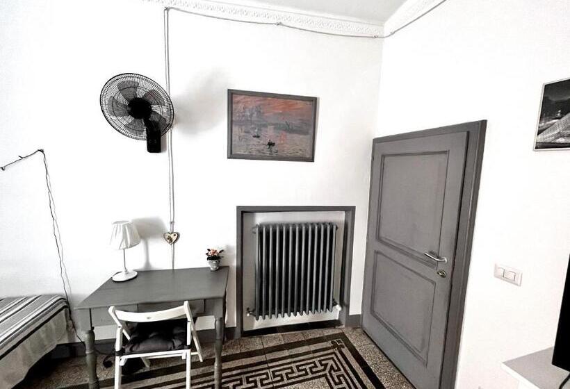 חדר דלוקס, I Ninni