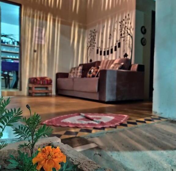 Трехместный Номер Стандарт Вид на Сад, Hostel Portal Das Fadas