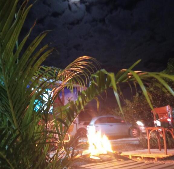 Трехместный Номер Стандарт Вид на Сад, Hostel Portal Das Fadas