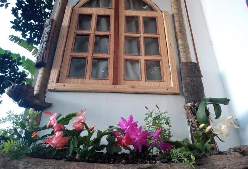 Бунгало Стандарт, Hostel Portal Das Fadas