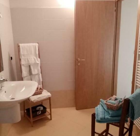 ファミリールーム, Ca Del Laki