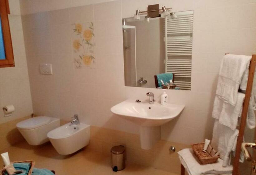 ファミリールーム, Ca Del Laki