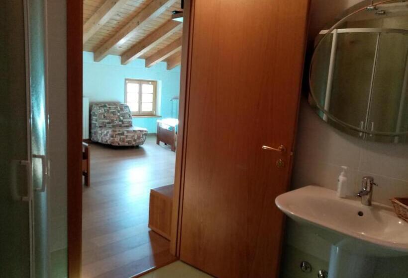 ファミリールーム, Ca Del Laki