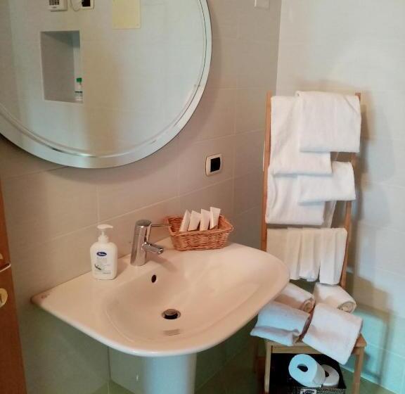 ファミリールーム, Ca Del Laki