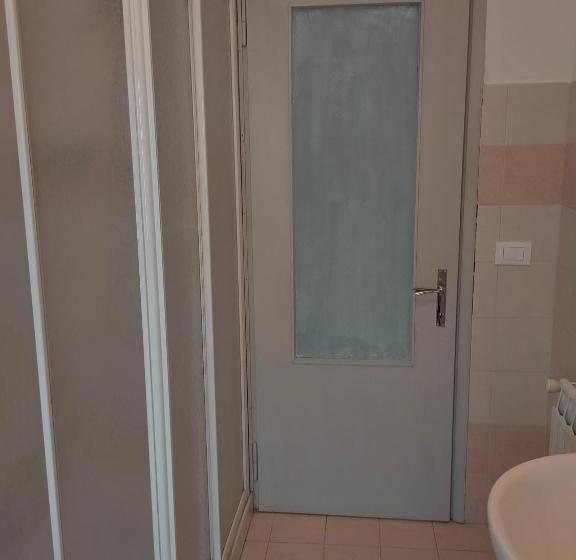 ファミリールーム, Ca Del Laki