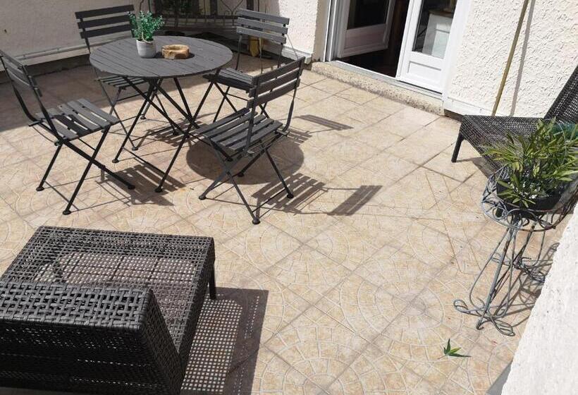 4인용 스탠다드 룸, Il était 1 Fois