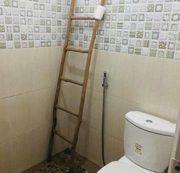 Quarto Estandar Banheiro Compartilhado, Inap.inap Karimunjawa