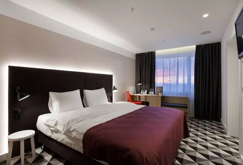 1ベッドルームアパートメント, Azimut Hotel Voronezh