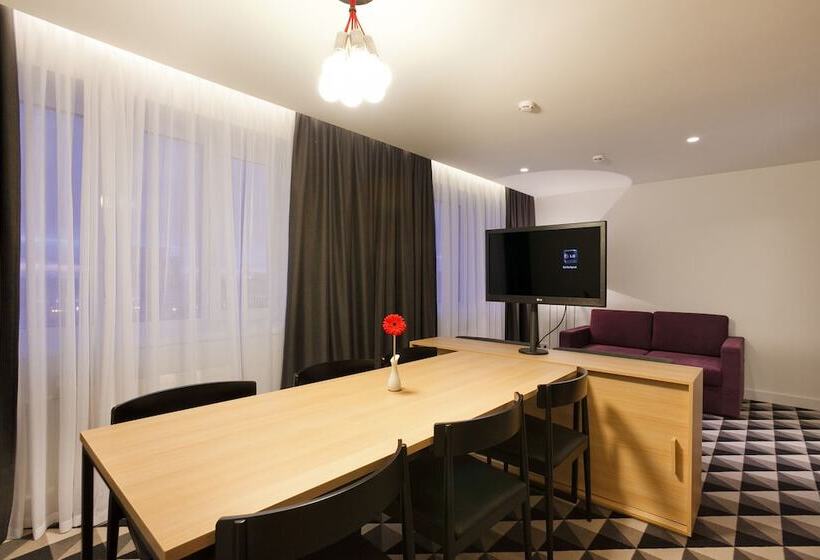 آپارتمان 1 خوابه, Azimut Hotel Voronezh