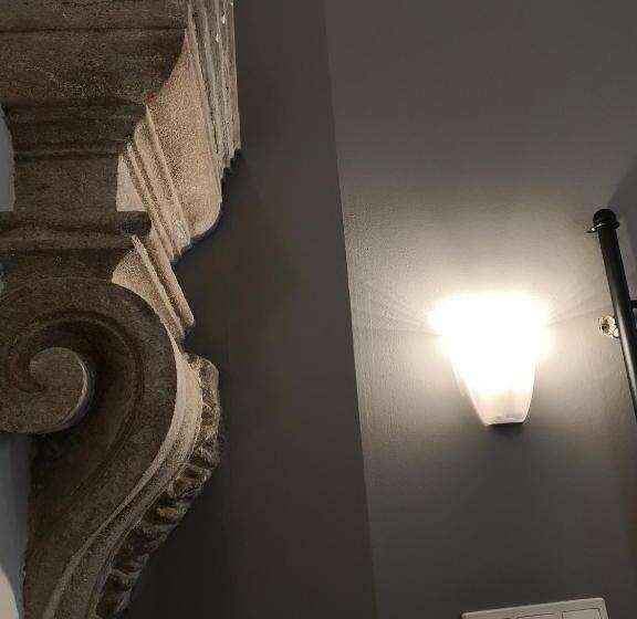 اتاق سوپریور, Hostal La Terrassa