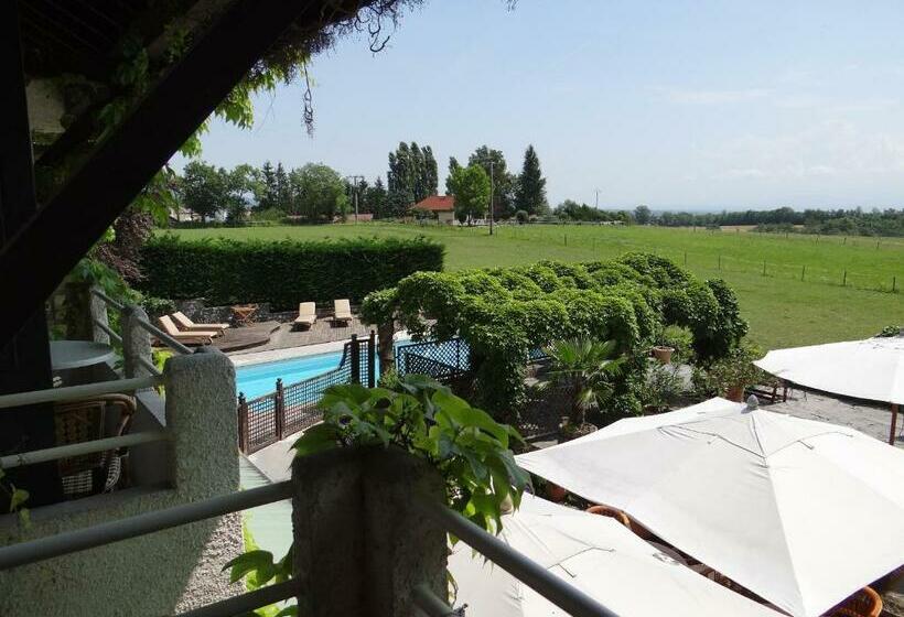 스탠다드 룸, Auberge Des Chasseurs