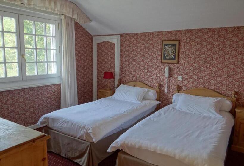 스탠다드 룸, Auberge Des Chasseurs