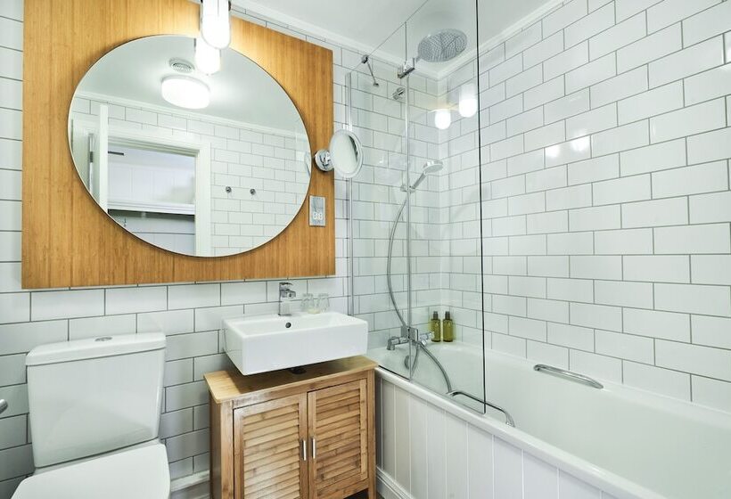 Классический Номер, Balmoral Arms