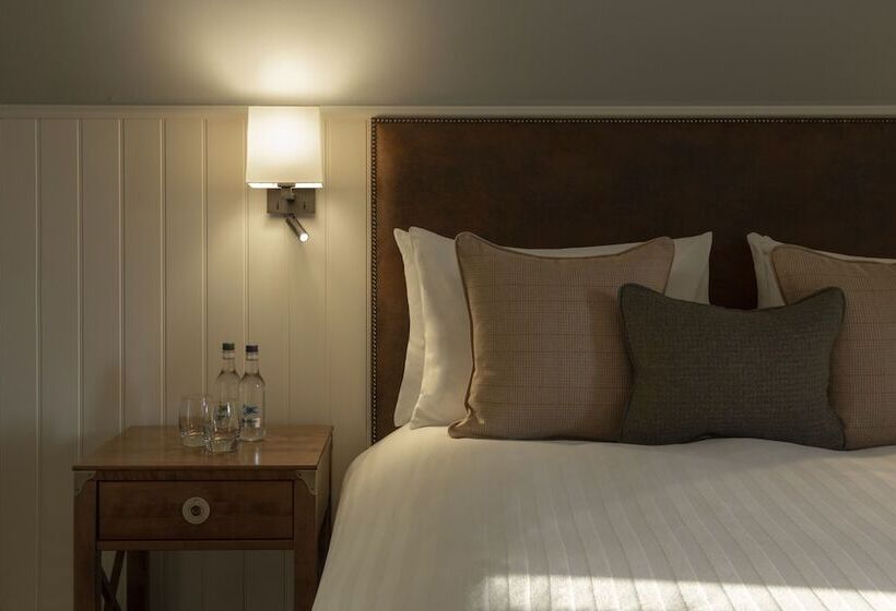 Номер Классика Кровать Кинг, Balmoral Arms