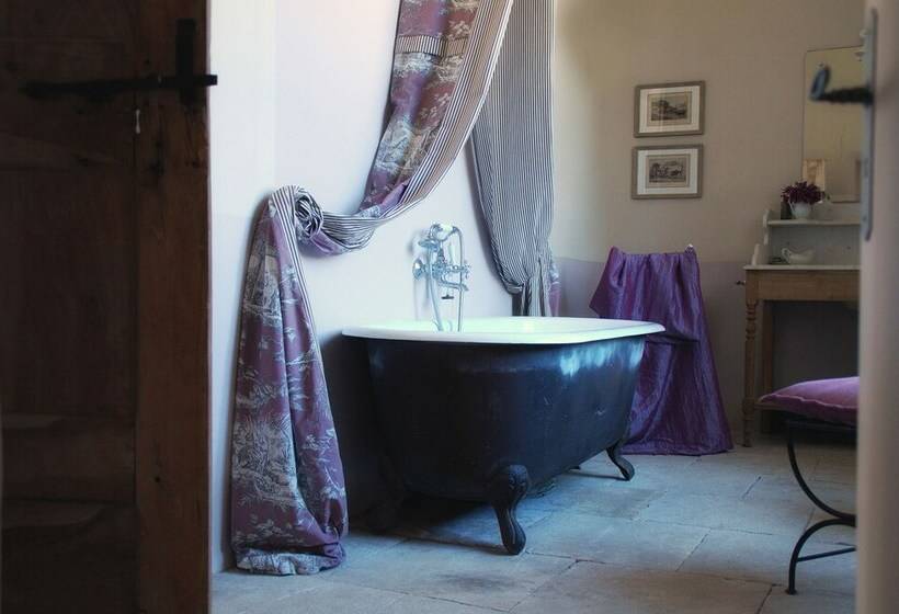 スイート, Domaine Des Escaunes