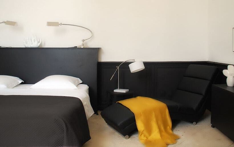 ジュニアスイート, Domaine Des Escaunes