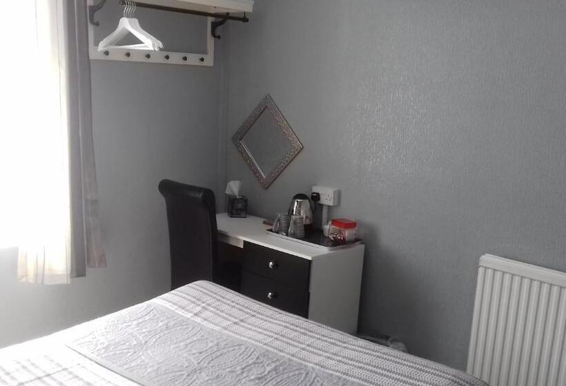 חדר סטנדרט, Elmfield