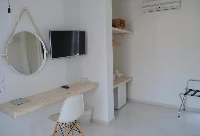 Classic room with balcony, Faros Resort