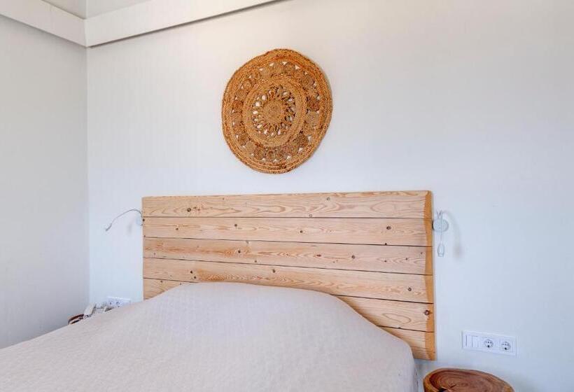 Classic room with balcony, Faros Resort