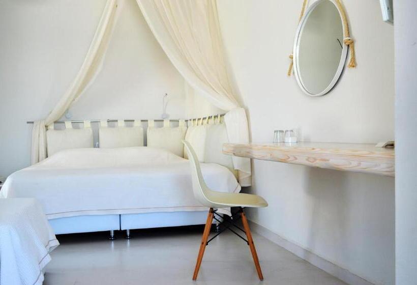 Háromágyas Classic Szoba, Faros Resort