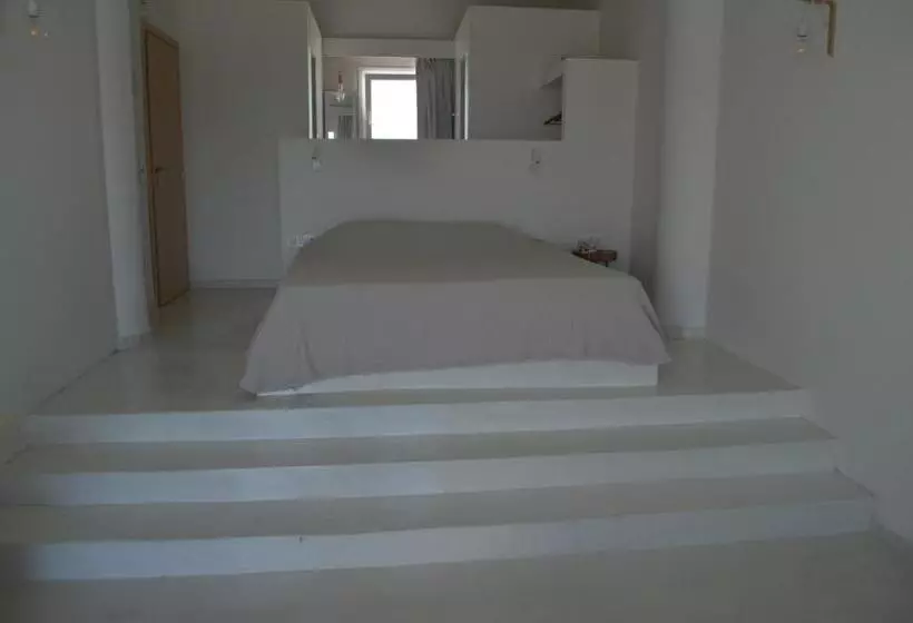 ویلای 1 خوابه با چشم‌انداز دریا, Faros Resort
