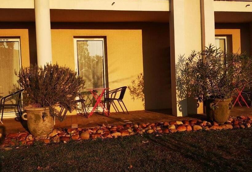 컴포트 룸, Hôtel Le Mas Des Ponts D Arles