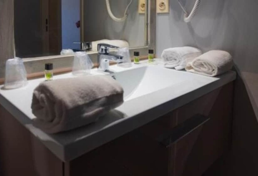 패밀리 룸, Hôtel Le Mas Des Ponts D Arles