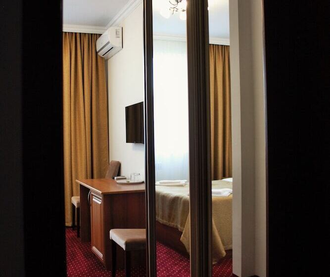 חדר סטנדרט, Korona