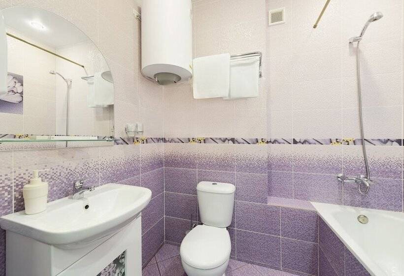 スタンダードルーム, Monplaisir