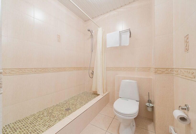 ファミリールーム, Monplaisir