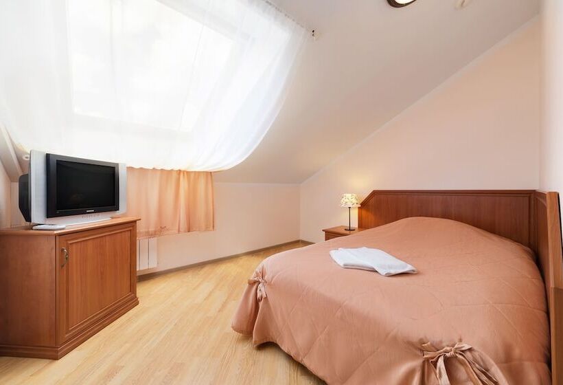 ファミリールーム, Monplaisir