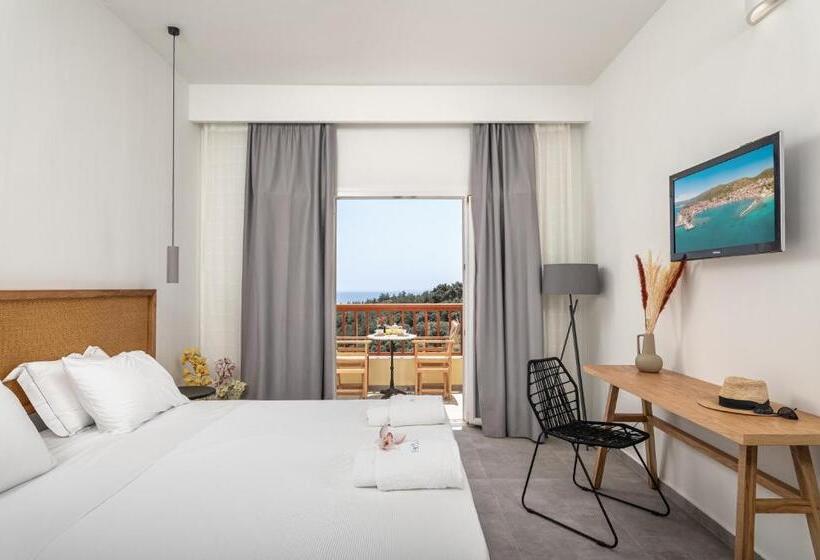 חדר סופריור, Naftilos