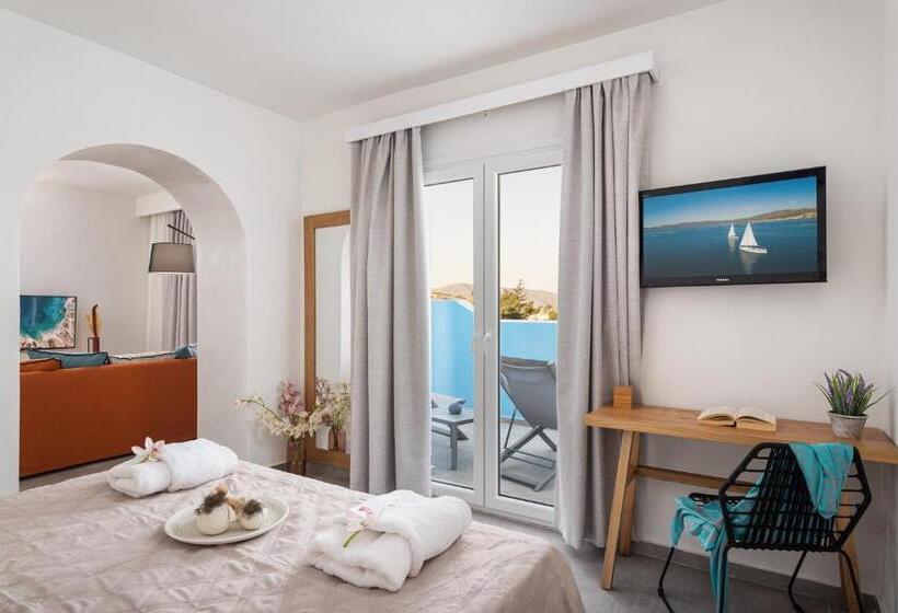 סוויטת ג'וניור דלוקס, Naftilos