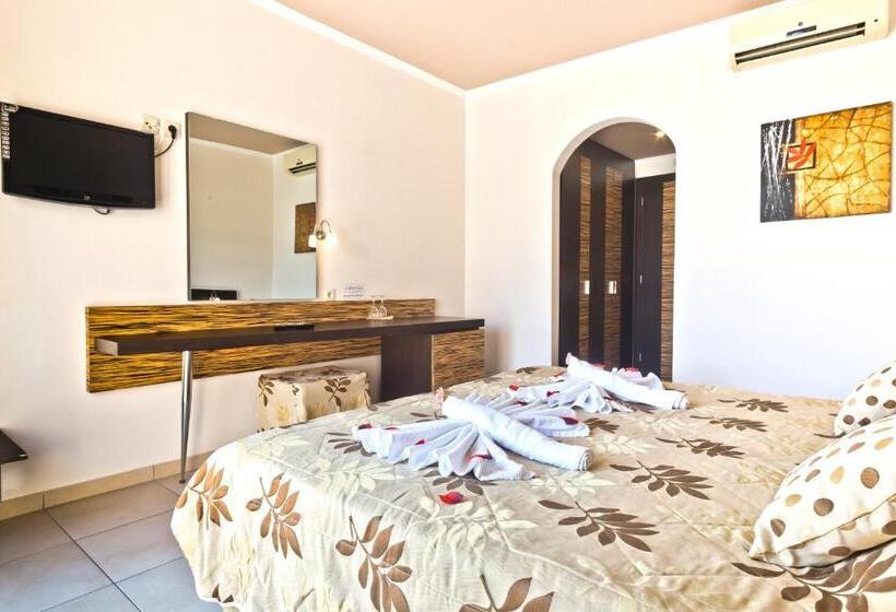 Quarto Superior Cama King, Nereides