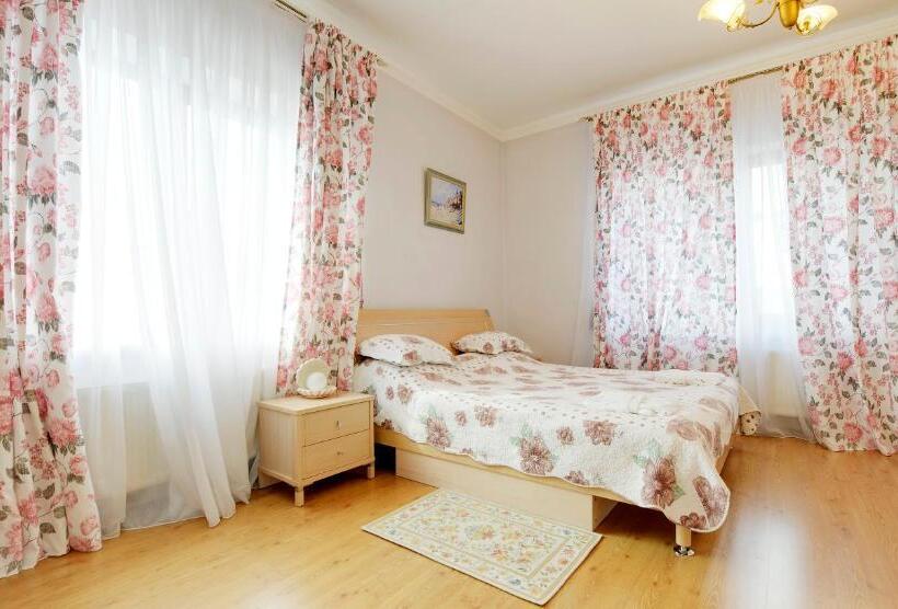 اتاق خانوادگی, Pearl Mini