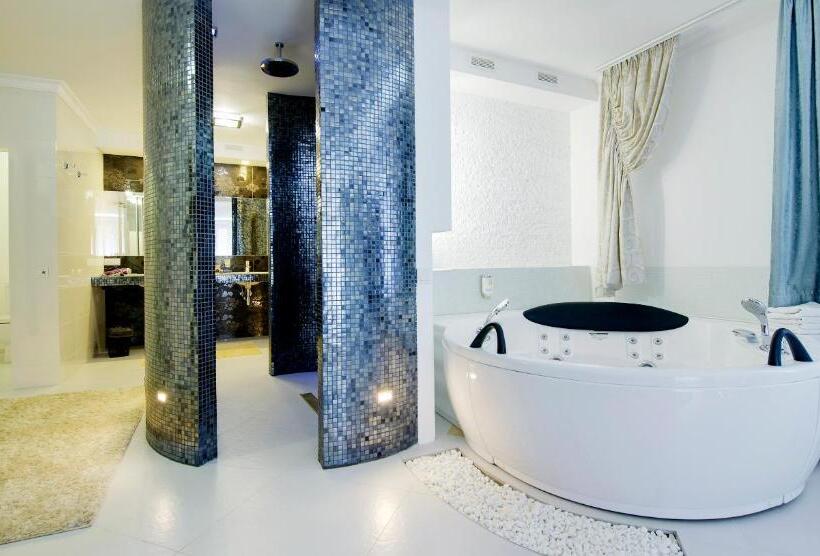 اتاق لوکس, Pearl Mini