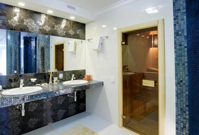 اتاق لوکس, Pearl Mini