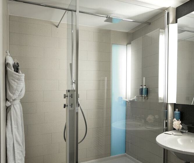 Номер Deluxe Вид на Город, Royal Antibes   Luxury Hotel, Résidence, Beach & Spa