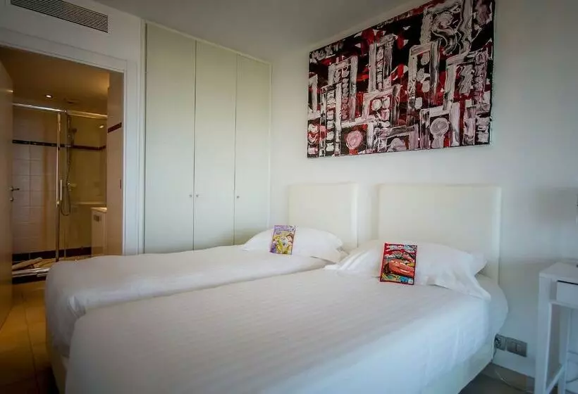 آپارتمان سلطنتی 2 خوابه, Royal Antibes   Luxury Hotel, Résidence, Beach & Spa