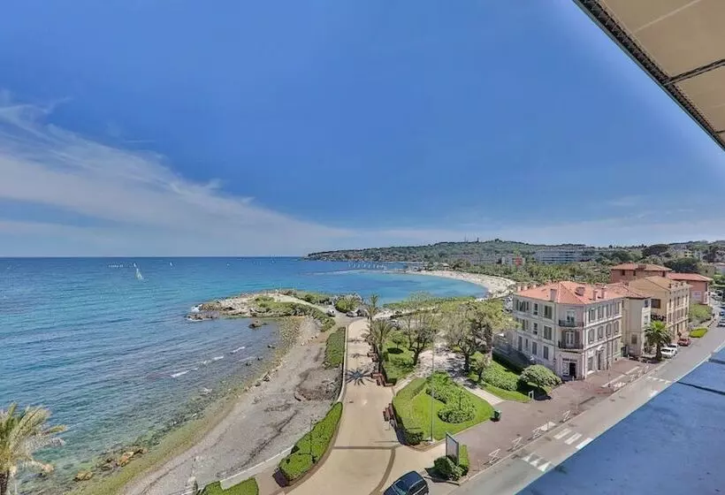 آپارتمان سلطنتی 2 خوابه, Royal Antibes   Luxury Hotel, Résidence, Beach & Spa