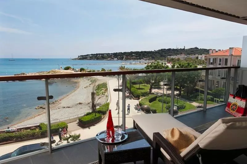 سوییت با چشم‌انداز دریا, Royal Antibes   Luxury Hotel, Résidence, Beach & Spa